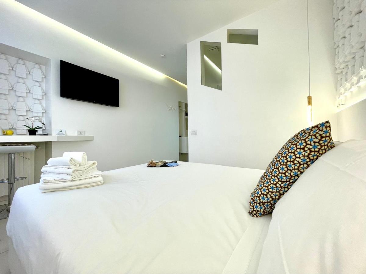 קומו Mariarosa Suites מראה חיצוני תמונה