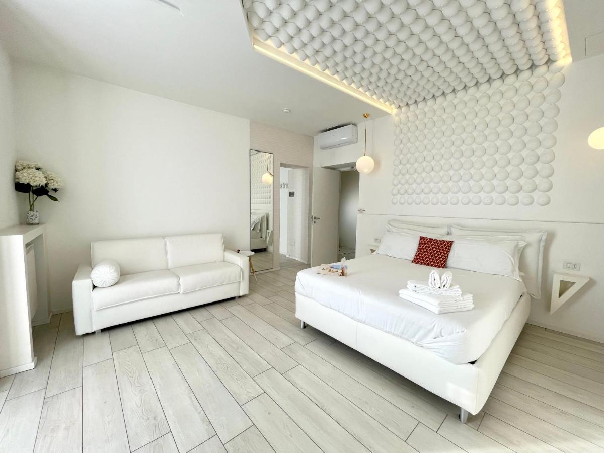 קומו Mariarosa Suites מראה חיצוני תמונה